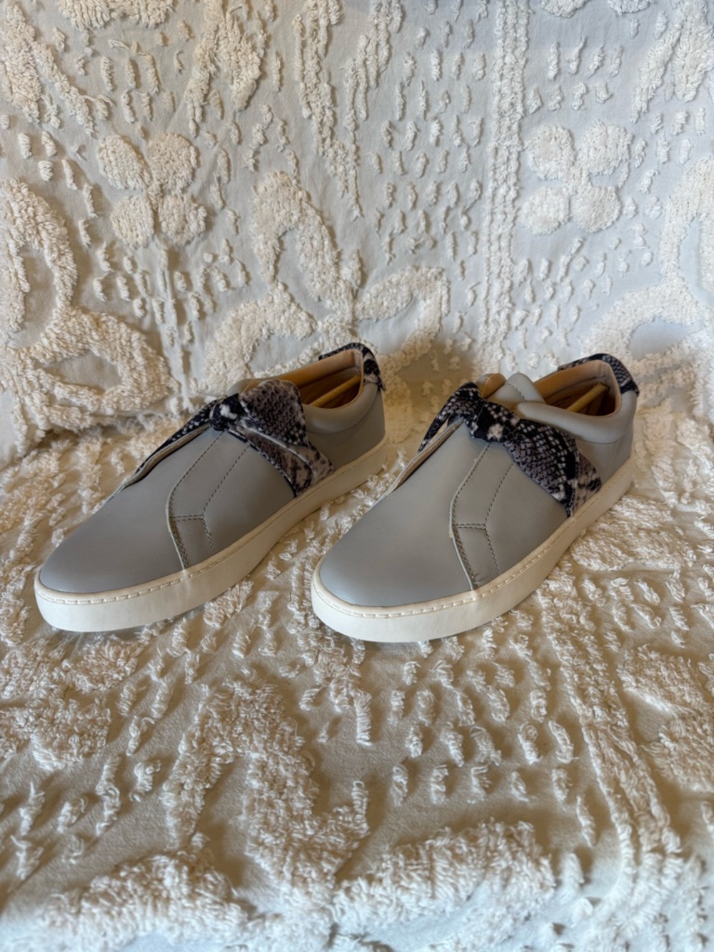 Journee Collection Slip-On Sneakers in Light Gray with Snake-Print Bow # 586